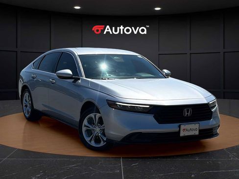 Used 2023 Honda Accord LX image 7