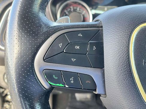 Used 2019 Dodge Challenger R/T image 17