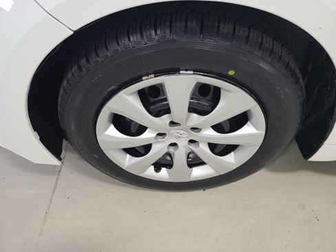 Used 2023 Toyota Corolla LE FWD image 35