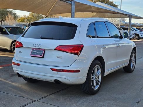 Used 2017 Audi Q5 2.0T Premium Plus w/ Technology Package image 4