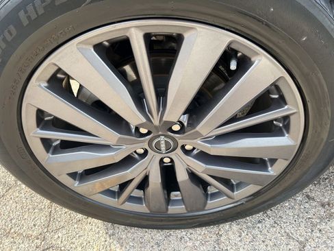 Certified 2023 Nissan Pathfinder SL w/ SL Premium Package image 41