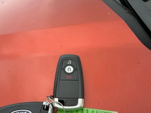 Used 2020 Ford Escape SE AWD/4WD image 12