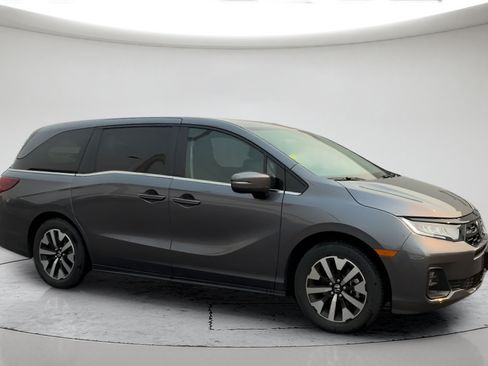 Used 2025 Honda Odyssey EX-L image 2