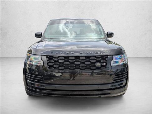 Used 2021 Land Rover Range Rover HSE image 2