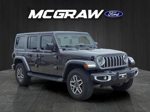Used 2026 Jeep Wrangler Unlimited Sahara image 5