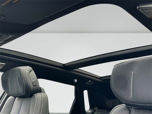 New 2026 Cadillac Lyriq Premium Sport image 9