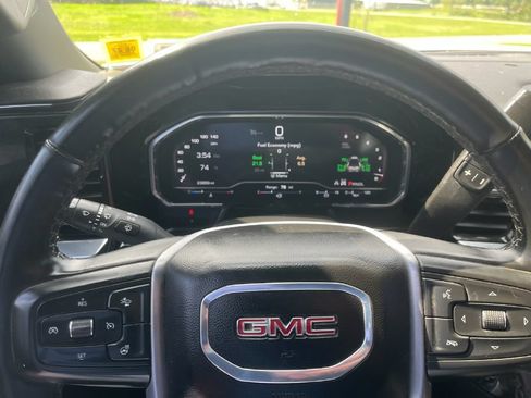 Used 2025 GMC Sierra 3500 SLE w/ Preferred Package AWD/4WD image 19