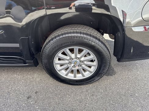 Used 2008 Chevrolet Tahoe 4WD Hybrid image 8