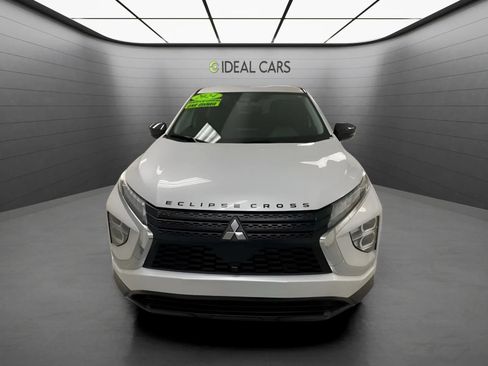 Used 2024 Mitsubishi Eclipse Cross LE AWD/4WD image 2
