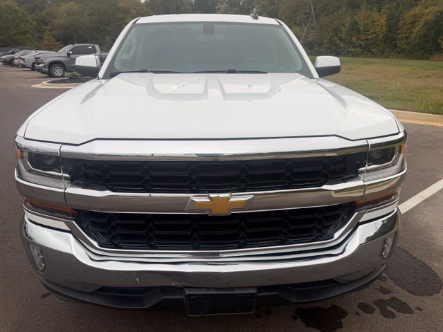 Used 2018 Chevrolet Silverado 1500 LT w/ LT Eassist Package RWD image 3