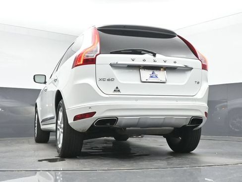Used 2015 Volvo XC60 T5 Platinum FWD image 15