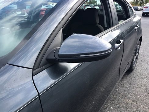 New 2024 Kia Forte LXS w/ LXS Technology Package image 6