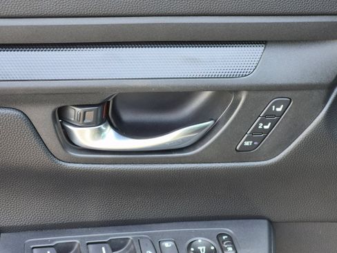 Used 2025 Honda CR-V Sport-L image 12