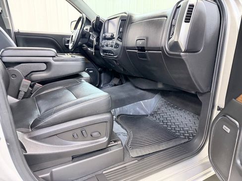 Used 2018 Chevrolet Silverado 1500 LTZ w/ Sport Package AWD/4WD image 32