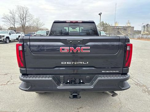 New 2026 GMC Sierra 3500 Denali w/ Denali Reserve Package image 3