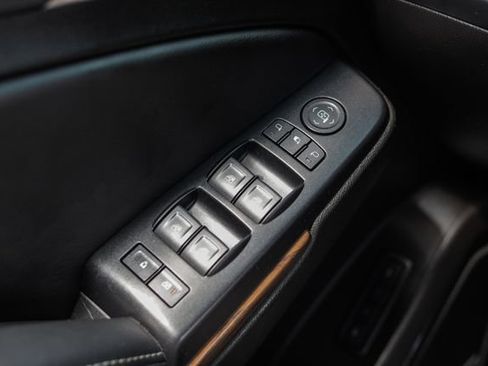 Used 2019 GMC Yukon Denali w/ Denali Ultimate Package AWD/4WD image 50
