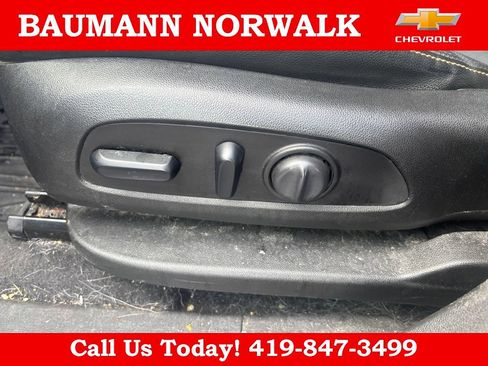 Used 2021 Chevrolet Equinox LT AWD/4WD image 19