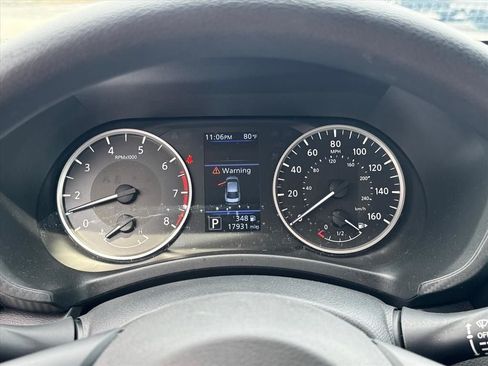 Used 2024 Nissan Sentra S FWD image 23