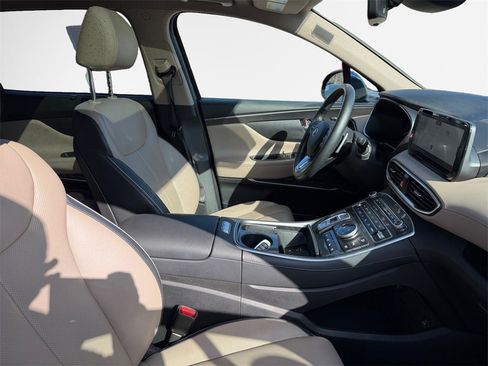 Used 2023 Hyundai Santa Fe Limited image 30