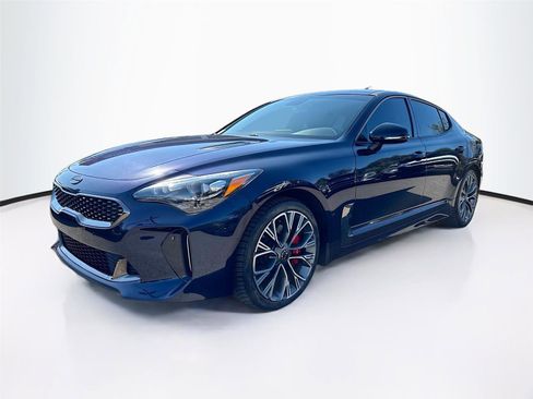 Used 2020 Kia Stinger GT image 3