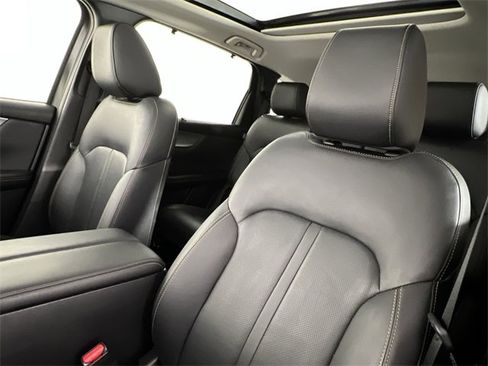 Certified 2025 MAZDA CX-90 3.3 Turbo w/ Premium Sport Pkg image 13