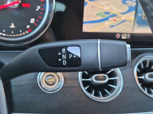 Used 2018 Mercedes-Benz E 400 E 400 image 23