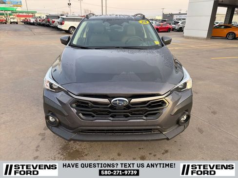 Used 2024 Subaru Crosstrek 2.0i Premium image 4