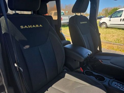 Used 2014 Jeep Wrangler Unlimited Sahara w/ Max Tow Package image 16
