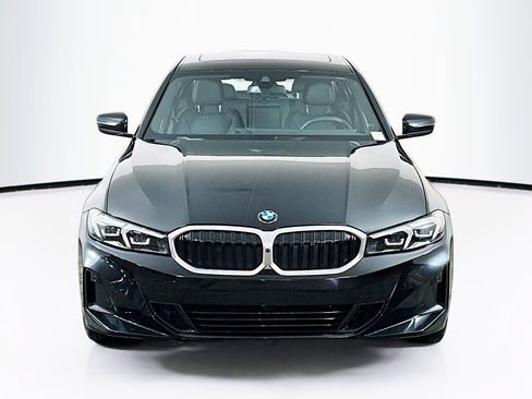 Used 2025 BMW 330i Sedan w/ Convenience Package image 2