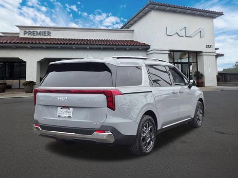 New 2026 Kia Carnival SX FWD image 8