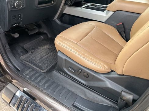 Used 2022 Ford F250 Lariat w/ Lariat Ultimate Package image 25