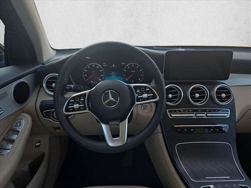 Certified 2022 Mercedes-Benz GLC 300 image 16