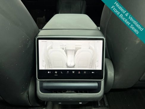 Used 2024 Tesla Model 3 Standard Range RWD image 17