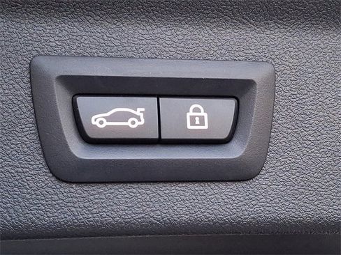 Used 2023 BMW X3 xDrive30i w/ M Sport Package image 30