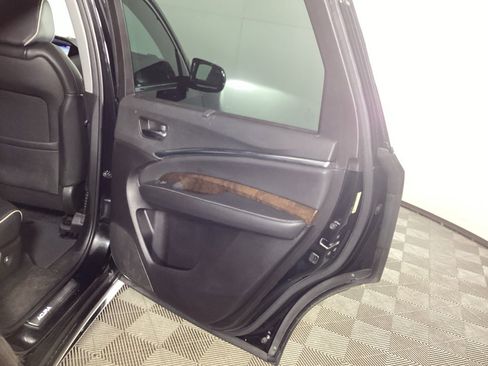 Used 2017 Acura MDX SH-AWD w/ Advance Package image 11