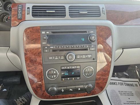 Used 2011 Chevrolet Avalanche LT w/ Regional Value Package image 16