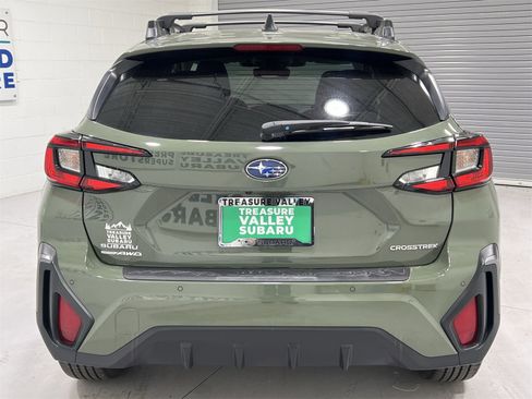 Certified 2025 Subaru Crosstrek 2.5i Limited w/ Crosstrek Mirror Package image 7