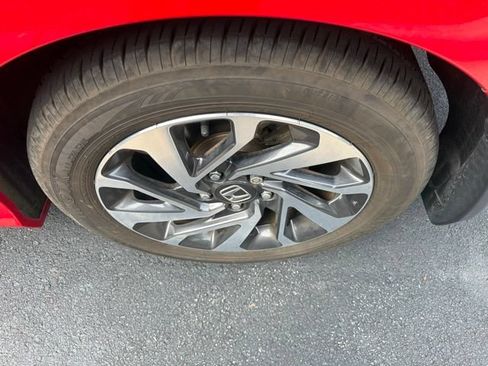 Used 2017 Honda Civic EX image 7