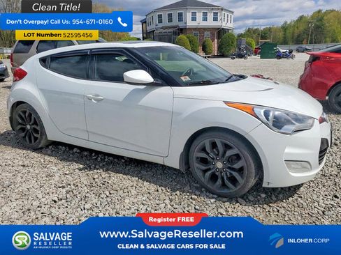 Used 2013 Hyundai Veloster w/ Style Pkg FWD image 5