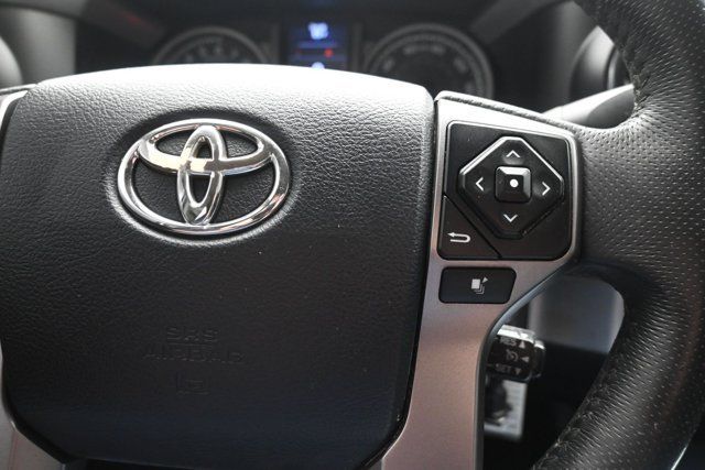 Used 2017 Toyota Tacoma SR5 w/ Tow Package AWD/4WD image 26