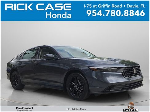 Used 2025 Honda Accord SE image 1