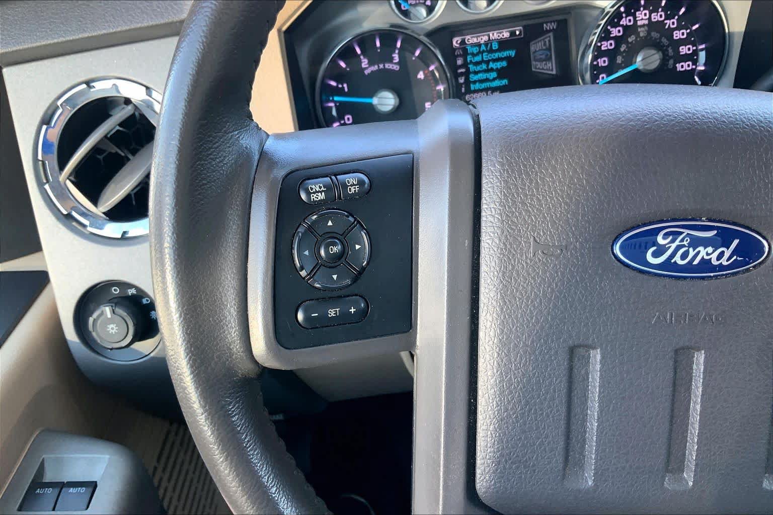 Used 2016 Ford F250 Lariat w/ FX4 Off-Road Package AWD/4WD image 23