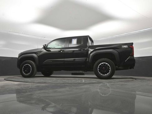 Used 2024 Toyota Tacoma TRD Off-Road w/ TRD Off Road Upgrade Package AWD/4WD image 40