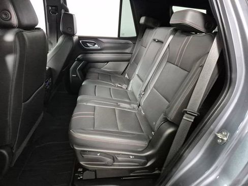 Used 2021 Chevrolet Tahoe RST w/ Luxury Package AWD/4WD image 23