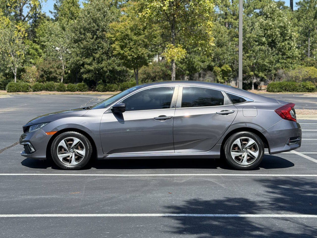 Used 2019 Honda Civic LX image 4