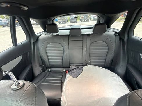 Used 2020 Mercedes-Benz GLC 43 AMG 4MATIC image 5