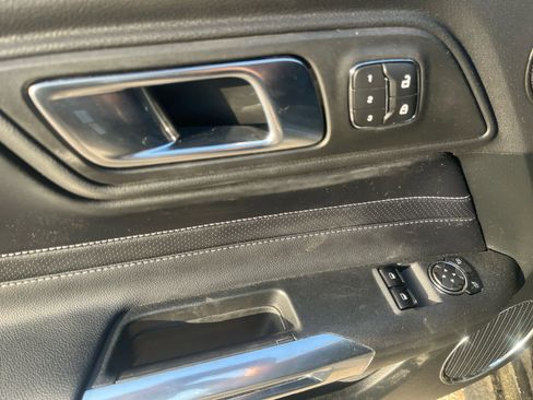 Used 2023 Ford Mustang GT Premium w/ GT Performance Package RWD image 4