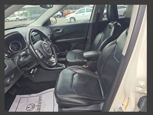 Used 2019 Jeep Compass Limited FWD image 5