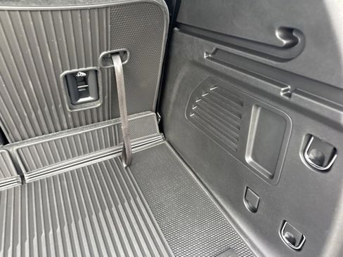 New 2026 Chevrolet Traverse LT w/ Sun and Wheel Package image 51