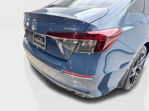 Used 2025 Honda Civic Sport image 18
